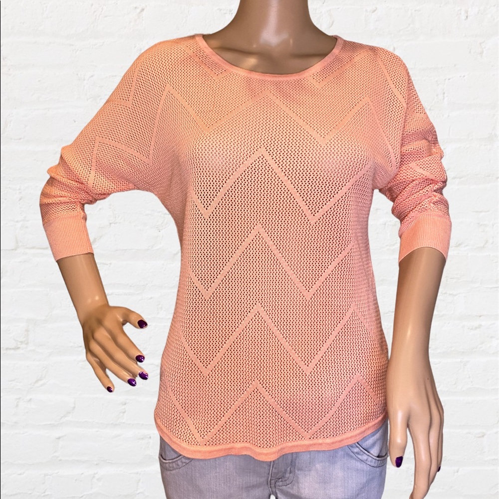 Dana Buchman Peach Chevron Zigzag Lightweight Open Knit Sweater Size Medium VGC